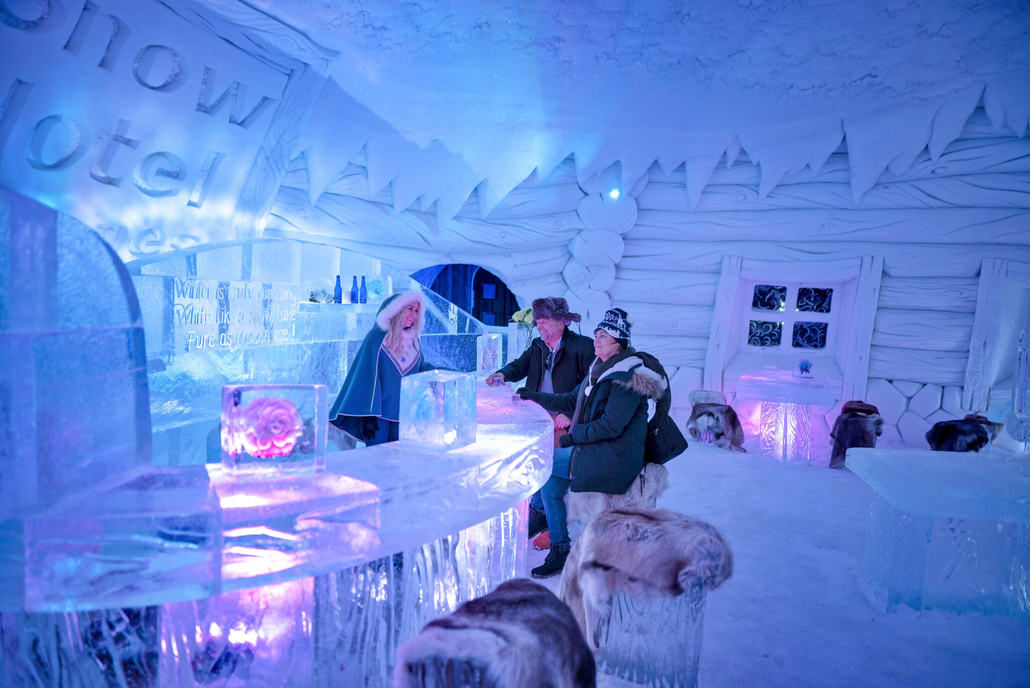 Kirkenes Snowhotel seen from the last part of the way in.